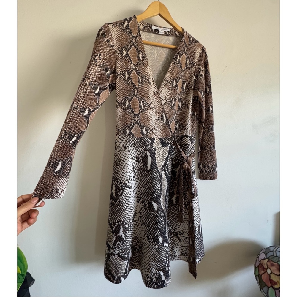 Diane Von Furstenberg animal print Snake Wrap Dress